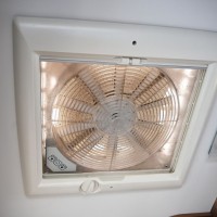 Roller Team Zefiro 266 TL Queensbed|Hefbed|Zonnepaneel etc. Foto #34