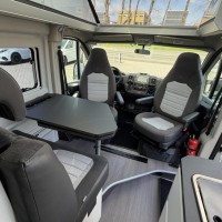 Adria Twin Supreme 640 SGX Zonnepaneel Trekaak Skyroof Luifel Foto #12