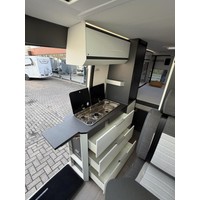 Adria Twin Supreme 640 SGX Zonnepaneel Trekaak Skyroof Luifel Foto #16