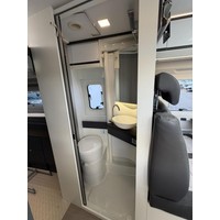 Adria Twin Supreme 640 SGX Zonnepaneel Trekaak Skyroof Luifel Foto #24