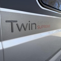 Adria Twin Supreme 640 SGX Zonnepaneel Trekaak Skyroof Luifel Foto #37