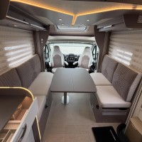 Bürstner 680 TD Harmony Line 9T-Automaat Hefbed Luifel Zonnepaneel Luchtvering Trekhaak Foto #38