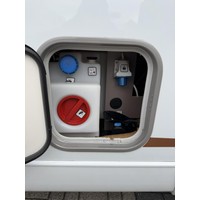 Bürstner 680 TD Harmony Line 9T-Automaat Hefbed Luifel Zonnepaneel Luchtvering Trekhaak Foto #15