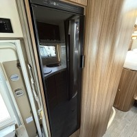 Eura Mobil campers PRS 720 EB uit 2017 Foto #5