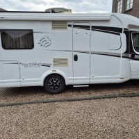 Knaus campers R16 Sky Ti 650 MF Silver Selection uit 2016 Foto #33