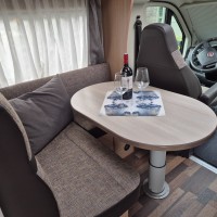 Knaus campers R16 Sky Ti 650 MF Silver Selection uit 2016 Foto #5