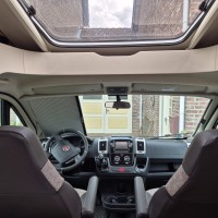 Knaus campers R16 Sky Ti 650 MF Silver Selection uit 2016 Foto #6