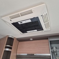 Knaus campers R16 Sky Ti 650 MF Silver Selection uit 2016 Foto #9