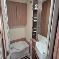 Knaus campers R16 Sky Ti 650 MF Silver Selection uit 2016 Foto #11