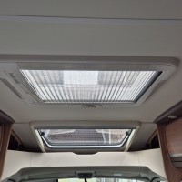 Knaus campers R16 Sky Ti 650 MF Silver Selection uit 2016 Foto #18