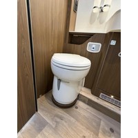 Hymer B780 ML 2X Airco Level Alde Lithium Zonnepanelen Omvormer Foto #29