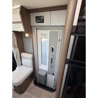 Hymer B780 ML 2X Airco Level Alde Lithium Zonnepanelen Omvormer Foto #37