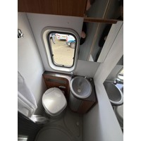 Adria TWIN SLX Automaat van de eerste eigenaar Foto #23