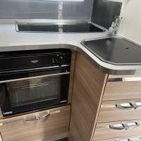 Adria Matrix M670SC 5 Persoons Camper 50 Jahre jubileum Jubileum model Foto #6