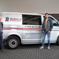 Knaus R12 700 MEG Live 3300Km. Nieuwstaat, zeer compleet Foto #18