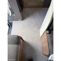 Chausson TITANIUM 728EB/5 PERSOONS/2x AIRCO/QUEENSBED/HEFBED Foto #12