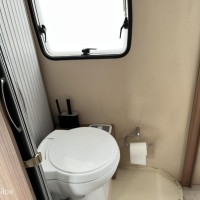 Chausson TITANIUM 728EB/5 PERSOONS/2x AIRCO/QUEENSBED/HEFBED Foto #21