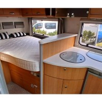 Knaus R06.. 2005 fransbed Foto #6