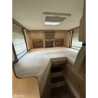 Bürstner Travel Van T 620  Fiat 2.3 130pk Euro 5 | Enkele-bedden | Douche/ wc | Garage | Incl 2 Scooters | 72dkm | TOPSTAAT Foto #12