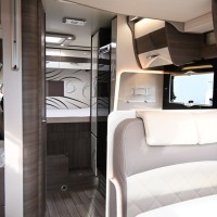 Mc Louis Carat 460 G 2020 Zonnepaneel Hefbed Luifel TOPSTAAT Foto #5