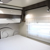 Mc Louis Carat 460 G 2020 Zonnepaneel Hefbed Luifel TOPSTAAT Foto #27