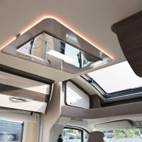 Mc Louis Carat 460 G 2020 Zonnepaneel Hefbed Luifel TOPSTAAT Foto #49