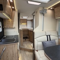 Bavaria T650 GJ Automaat Enkele Bedden Zonnepaneel Lpg Lift Fietsenrek Foto #11