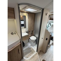 Bavaria T650 GJ Automaat Enkele Bedden Zonnepaneel Lpg Lift Fietsenrek Foto #22