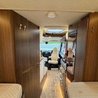 Hymer B580 MC Automaat Enkele Bedden Hefbed XXL Garage Silverline Foto #16