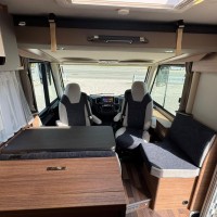 Weinsberg 700MEG CaraCore 9T-Automaat Enkele Bedden Hefbed Luifel Fietsenrek Foto #11