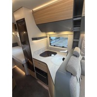 Dethleffs Pulse I6811 EB Lage Enkele Bedden Hefbed Luifel Omvormer Trekhaak Foto #12