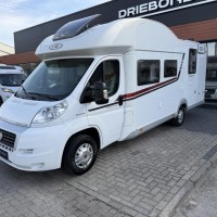 Lmc H737 Sportline Queensbed Hefbed Zonnepaneel Luifel Fietsenrek Foto #4