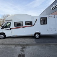 Lmc H737 Sportline Queensbed Hefbed Zonnepaneel Luifel Fietsenrek Foto #6