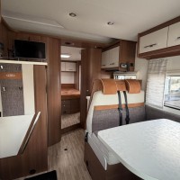Lmc H737 Sportline Queensbed Hefbed Zonnepaneel Luifel Fietsenrek Foto #11