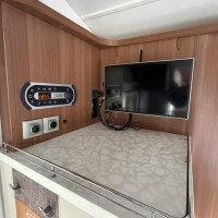 Lmc H737 Sportline Queensbed Hefbed Zonnepaneel Luifel Fietsenrek Foto #32