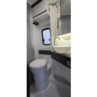 Adria Twin 640 SGX Sports * Hefdak * Maxi * Trekhaak Foto #19