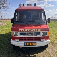 Mercedes 310 uit 1991 Foto #9