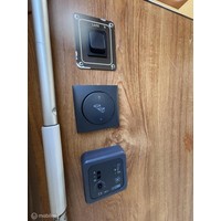 Hymermobil B564 2.5 TD Fiat | 4-Persoons | Trein-zit | Douche-wc | Hefbed | APK 03-2028 | Trekhaak | inruil koopje! Foto #35