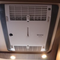 Hymer BML-I 780 170pk Automaat | Levelsysteem | SLC chassis | BOMVOL | Dakairco | LPG Installatie | Alde Verwarming | Omvormer | Zonnepanelen | Lengtebedden | Trekhaak | Lithium | 7,89M | Foto #43