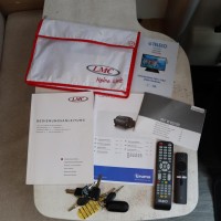 Lmc Cruiser V646 140pk Automaat | HEO safe sloten | Thule luifel | Trekhaak | Lengtebedden | Bearlock | Panoramadak | Compact model | Grote garage | Foto #23