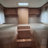 Hymer T 674 CL uit 2011 Foto #16