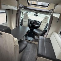 Challenger 398 XLB Queensbed Hefbed Zonnepaneel Luifel Bearlock Foto #33