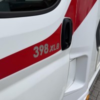 Challenger 398 XLB Queensbed Hefbed Zonnepaneel Luifel Bearlock Foto #12