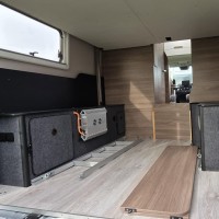 Knaus Boxlife 630 ME/9tr. AUTO/stahoogte 213/hefbed Foto #14