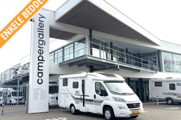 Tweedehands Adria campers camper kopen