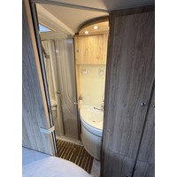 Eura mobil 675 SB Profila **** 9-Traps Automaat Luifel Lift-Fietsenrek Luchtvering Foto #19