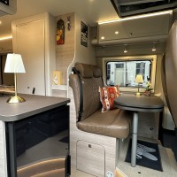 Burstner campers CamperVan Campeo Roadrunner Pop-Up op Citroën 165 uit 2023 Foto #11