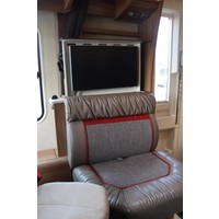 Carthago C-TOURER I 149 LE 150pk Automaat | Omvormer | Zonnepanelen | Hefbed | Dubbele bodem | Maxxfan | Lengtebedden | Dubbele huishoudaccu | Gescheiden douche | Foto #9