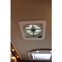 Carthago C-TOURER I 149 LE 150pk Automaat | Omvormer | Zonnepanelen | Hefbed | Dubbele bodem | Maxxfan | Lengtebedden | Dubbele huishoudaccu | Gescheiden douche | Foto #46