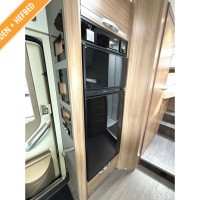 Adria Matrix Plus 670 SL uit 2018 Foto #9